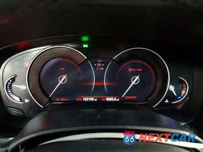 Zdjęcie 9 z 12 samochodu: 2018 BMW 540 XI VIN:WBAJE7C5XJWC56568 - miniatura