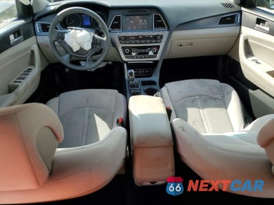 Zdjęcie 8 z 14 samochodu: 2017 HYUNDAI SONATA SPORT VIN:5NPE34AF8HH535017 - miniatura