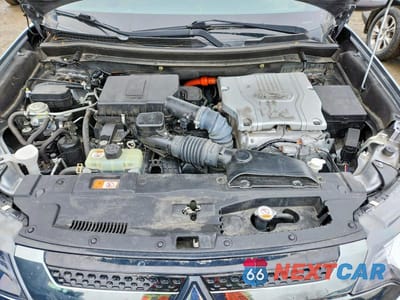 Zdjęcie 12 z 12 samochodu: 2022 MITSUBISHI OUTLANDER PHEV SEL VIN:JA4J2VA7XNZ030773 - miniatura