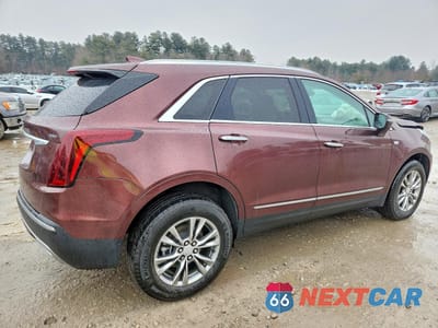 Trzecie zdjęcie samochodu z tyłu: 2022 CADILLAC XT5 PREMIUM LUXURY VIN:1GYKNDRS4NZ174558 - miniatura