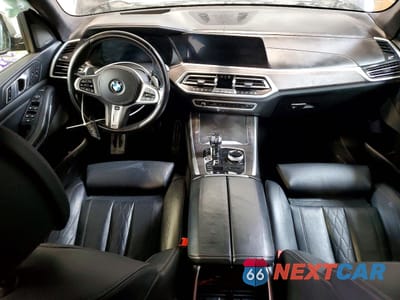 Zdjęcie 8 z 13 samochodu: 2021 BMW X5 M50I VIN:5UXJU4C08M9F56328 - miniatura