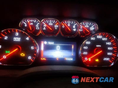 Zdjęcie 9 z 12 samochodu: 2015 GMC YUKON XL K1500 SLT VIN:1GKS2HKC9FR551335 - miniatura