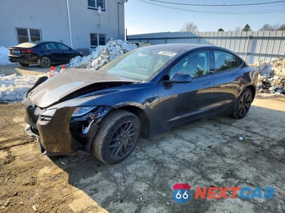 2024 TESLA MODEL 3 5YJ3E1EA0RF871078 - główne zdjęcie licytacji z USA - miniatura