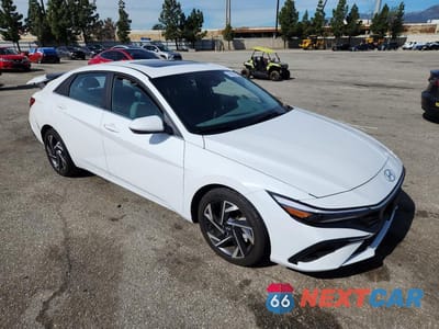 Czwarte zdjęcie samochodu z boku: 2024 HYUNDAI ELANTRA SEL VIN:KMHLS4DG6RU787088 - miniatura