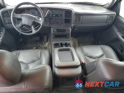 Zdjęcie 8 z 12 samochodu: 2003 CHEVROLET AVALANCHE K1500 VIN:3GNEK13T23G146600 - miniatura