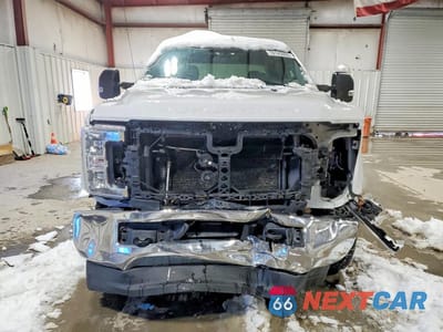 Piąte zdjęcie samochodu w środku: 2019 FORD F250 SUPER DUTY VIN:1FT7X2B69KED80257 - miniatura