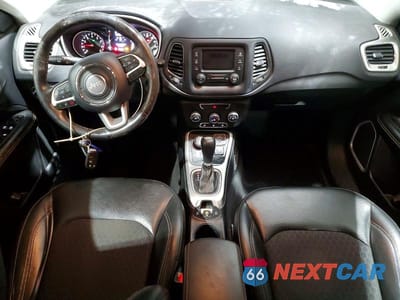 Zdjęcie 8 z 13 samochodu: 2018 JEEP COMPASS LATITUDE VIN:3C4NJDBB0JT481297 - miniatura