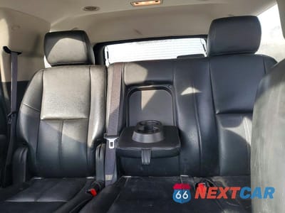 Zdjęcie 10 z 13 samochodu: 2014 CHEVROLET TAHOE K1500 LS VIN:1GNSKAE05ER184265 - miniatura