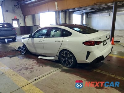 Drugie zdjęcie samochodu z przodu: 2025 BMW 228XI VIN:WBA23GG07S7T57004 - miniatura