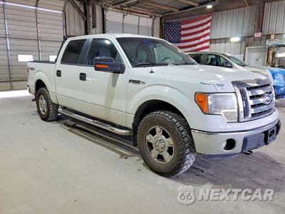 Czwarte zdjęcie samochodu z boku: 2011 FORD F150 SUPERCREW VIN:1FTFW1EF6BKD86989 - miniatura