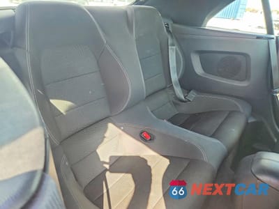 Zdjęcie 10 z 12 samochodu: 2015 FORD MUSTANG VIN:1FATP8EM4F5330440 - miniatura