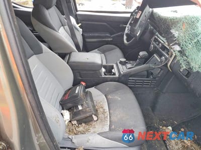 Zdjęcie 7 z 12 samochodu: 2025 TOYOTA TACOMA VIN:3TMLB5JNXSM113551 - miniatura