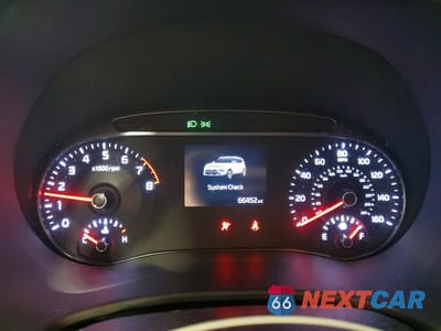 Zdjęcie 9 z 13 samochodu: 2020 KIA SOUL LX VIN:KNDJ23AU6L7736213 - miniatura