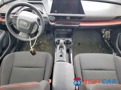 Zdjęcie 8 z 12 samochodu: 2025 TOYOTA PRIUS SE VIN:JTDACACU5S3047347 - miniatura