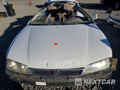 Zdjęcie 11 z 13 samochodu: 1996 HONDA ACCORD LX VIN:1HGCD5631TA125914 - miniatura