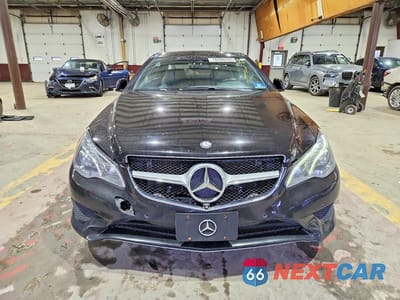 Piąte zdjęcie samochodu w środku: 2014 MERCEDES-BENZ E 350 4MATIC VIN:WDDKJ8JB0EF240891 - miniatura