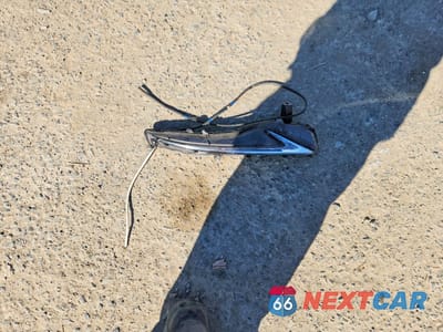 Zdjęcie 12 z 14 samochodu: 2018 LEXUS IS VIN:JTHBA1D27J5078043 - miniatura