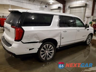 Trzecie zdjęcie samochodu z tyłu: 2024 GMC YUKON XL DENALI VIN:1GKS2JKLXRR390330 - miniatura