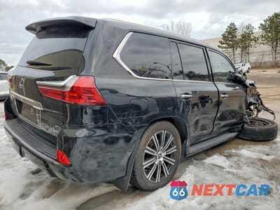 Trzecie zdjęcie samochodu z tyłu: 2019 LEXUS LX 570 THREE-ROW VIN:JTJHY7AX0K4285677 - miniatura