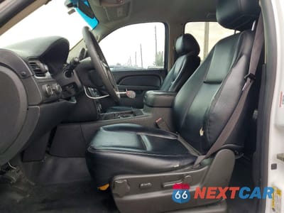 Zdjęcie 7 z 13 samochodu: 2011 CHEVROLET TAHOE SPECIAL VIN:1GNSK2E0XBR216239 - miniatura