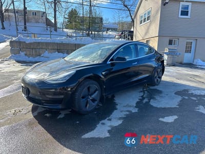 2018 TESLA MODEL 3 5YJ3E1EA9JF056690 - główne zdjęcie licytacji z USA - miniatura