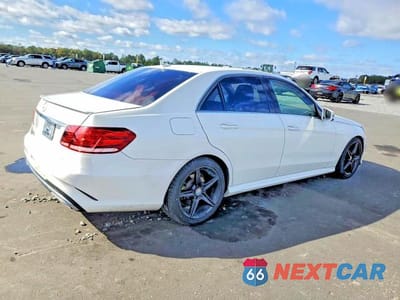 Trzecie zdjęcie samochodu z tyłu: 2014 MERCEDES-BENZ E 350 VIN:WDDHF5KB5EB017066 - miniatura