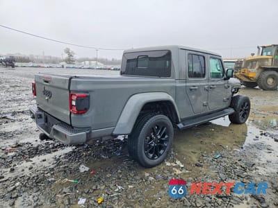 Trzecie zdjęcie samochodu z tyłu: 2022 JEEP GLADIATOR OVERLAND VIN:1C6JJTFM7NL112580 - miniatura