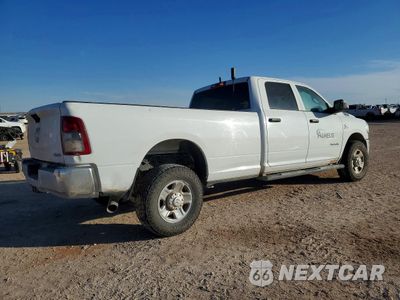Trzecie zdjęcie samochodu z tyłu: 2022 RAM 2500 TRADESMAN VIN:3C6UR5HL6NG237928 - miniatura