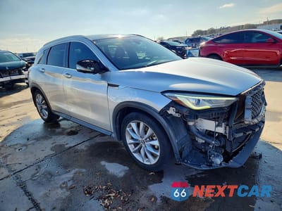 Czwarte zdjęcie samochodu z boku: 2019 INFINITI QX50 ESSENTIAL VIN:3PCAJ5M18KF145194 - miniatura