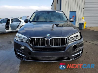 Piąte zdjęcie samochodu w środku: 2016 BMW X5 XDRIVE35D VIN:5UXKS4C55G0N13111 - miniatura