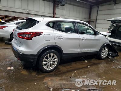 Trzecie zdjęcie samochodu z tyłu: 2021 NISSAN ROGUE SPORT S VIN:JN1BJ1AW1MW670001 - miniatura