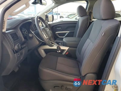 Zdjęcie 7 z 11 samochodu: 2023 NISSAN TITAN SV VIN:1N6AA1EF6PN101610 - miniatura