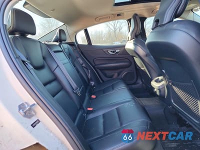 Zdjęcie 10 z 11 samochodu: 2021 VOLVO S60 T5 MOMENTUM VIN:7JR102TZ9MG113437 - miniatura