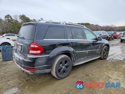Trzecie zdjęcie samochodu z tyłu: 2012 MERCEDES-BENZ GL 450 4MATIC VIN:4JGBF7BEXCA782942 - miniatura