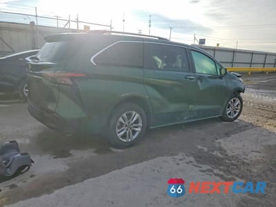 Trzecie zdjęcie samochodu z tyłu: 2025 TOYOTA SIENNA XLE 7-PASSENGER VIN:5TDJSKFC3SS199279 - miniatura