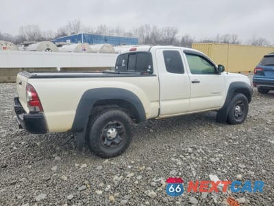 Trzecie zdjęcie samochodu z tyłu: 2011 TOYOTA TACOMA BAS VIN:5TFUU4EN6BX011922 - miniatura