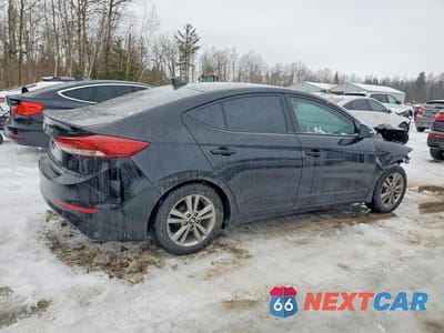 Trzecie zdjęcie samochodu z tyłu: 2017 HYUNDAI ELANTRA SE VIN:KMHD84LF4HU276232 - miniatura