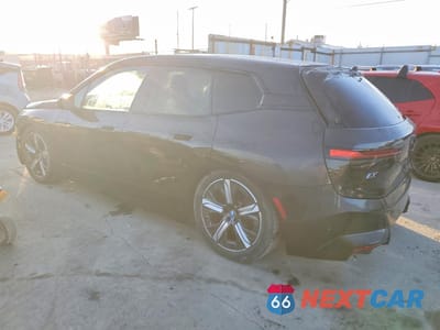 Drugie zdjęcie samochodu z przodu: 2022 BMW IX XDRIVE50 VIN:WB523CF07NCJ69751 - miniatura