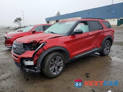 2024 FORD EXPLORER XLT 1FMSK8DH5RGA18253 - główne zdjęcie licytacji z USA - miniatura