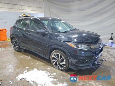 Czwarte zdjęcie samochodu z boku: 2019 HONDA HR-V SPORT VIN:3CZRU6H12KG707881 - miniatura