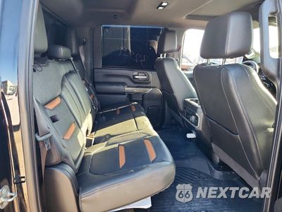 Zdjęcie 6 z 10 samochodu: 2020 GMC SIERRA K3500 AT4 VIN:1GT49VEY2LF181820 - miniatura