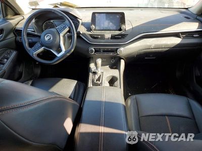 Zdjęcie 8 z 12 samochodu: 2021 NISSAN ALTIMA SR VIN:1N4BL4CV4MN413696 - miniatura