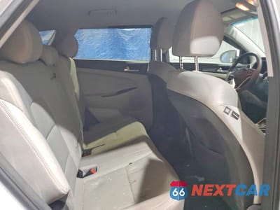 Zdjęcie 11 z 13 samochodu: 2019 HYUNDAI TUCSON VIN:KM8J3CA44KU073071 - miniatura