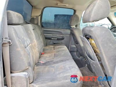 Zdjęcie 10 z 11 samochodu: 2010 GMC SIERRA C1500 SLE VIN:3GTRCVE05AG250660 - miniatura