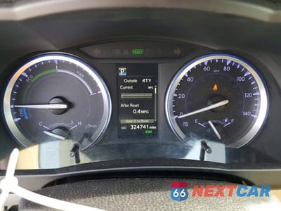 Zdjęcie 9 z 13 samochodu: 2019 TOYOTA HIGHLANDER HYBRID VIN:5TDJGRFH6KS054551 - miniatura