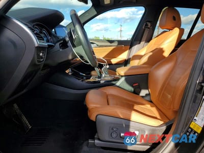 Zdjęcie 7 z 13 samochodu: 2019 BMW X3 XDRIVE30I VIN:5UXTR9C54KLR08322 - miniatura