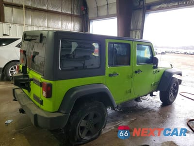 Trzecie zdjęcie samochodu z tyłu: 2013 JEEP WRANGLER UNLIMITED SPORT VIN:1C4BJWDG0DL511776 - miniatura