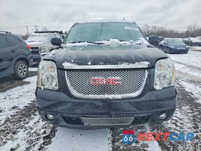 Piąte zdjęcie samochodu w środku: 2014 GMC YUKON DENALI VIN:1GKS2EEF2ER210555 - miniatura
