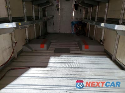 Zdjęcie 11 z 13 samochodu: 2016 ISUZU REACH DELIVERY VAN VIN:JALB4T172G7W00268 - miniatura