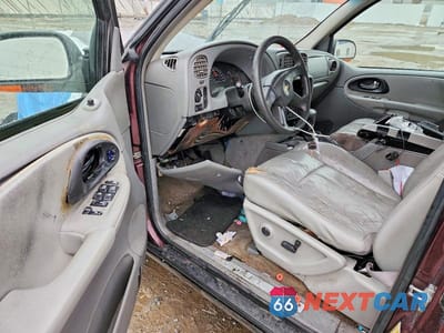 Zdjęcie 8 z 13 samochodu: 2006 CHEVROLET TRAILBLAZER LS VIN:1GNDT13S262231546 - miniatura